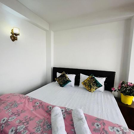 Shalom Inn Home Stay Dardzsiling Kültér fotó