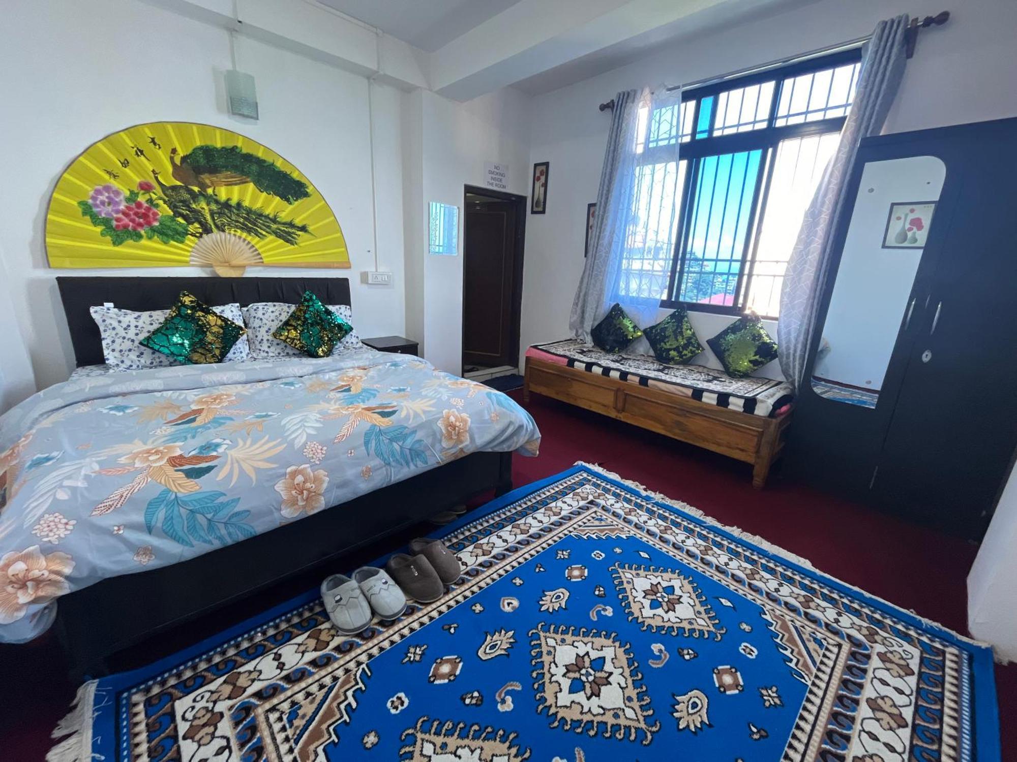 Shalom Inn Home Stay Dardzsiling Kültér fotó